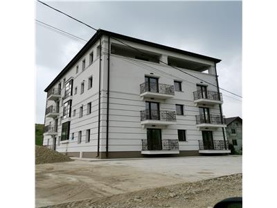 Apartament 4 cam (3 bai) 107 mp utili + 50 mp gradina