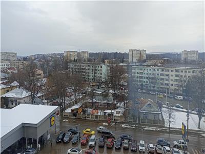 Apartament 3 camere mobilat premium